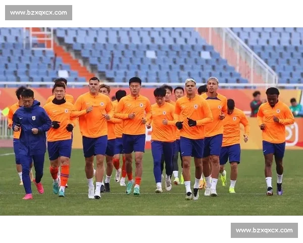 选手转会风云:新赛季豪强阵容大洗牌 揭秘背后商战与策略 选手转会风云:新赛季豪强阵容大洗牌 揭秘背后商战与策略